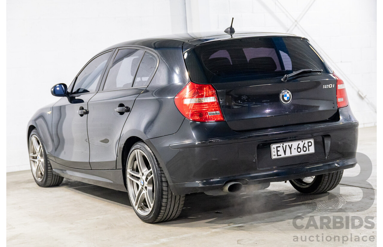 2/2009 BMW 120i E87 MY09 5d Hatchback Jet Black 2.0L