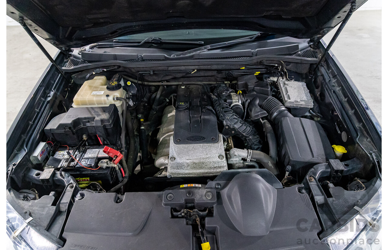 9/2015 Ford Territory TX (RWD) SZ MK2 4d Wagon Silhouette Black Metallic 4.0L - 7 Seater