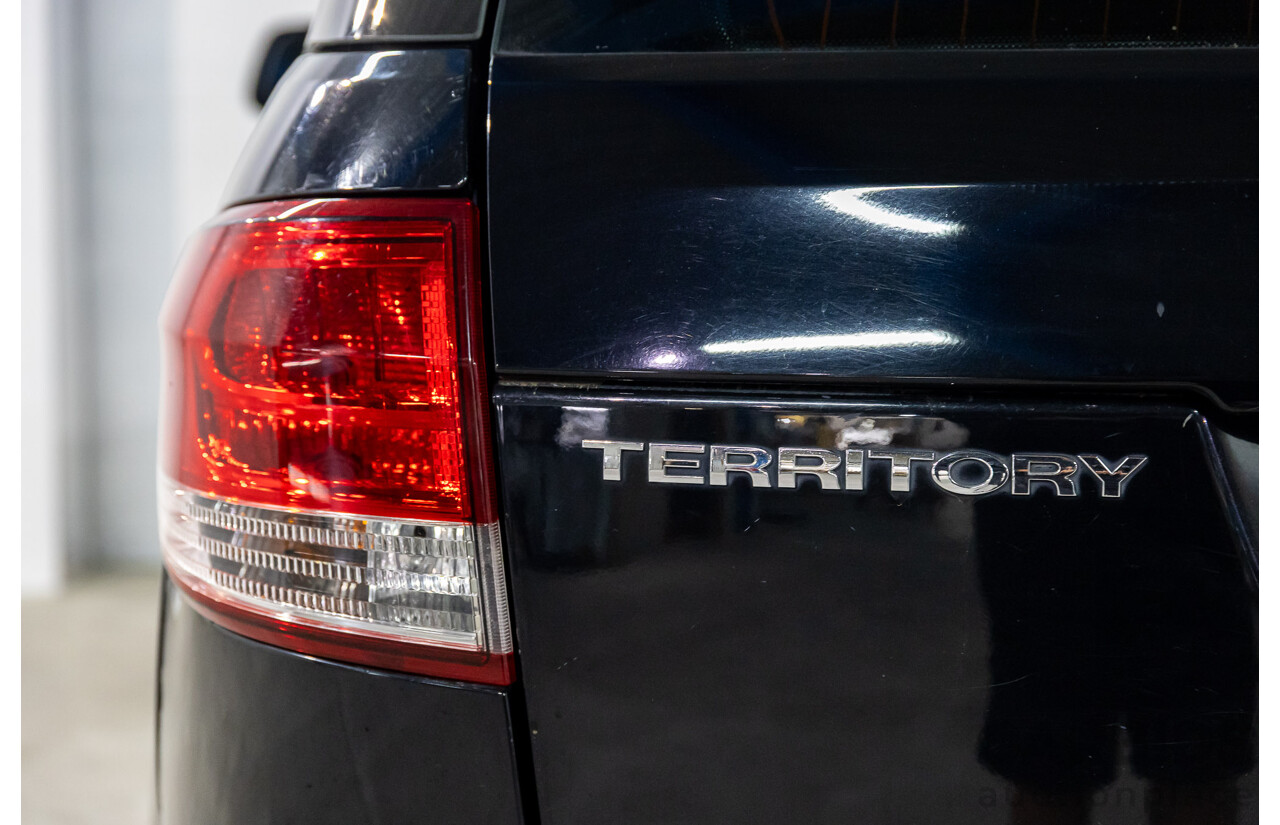 9/2015 Ford Territory TX (RWD) SZ MK2 4d Wagon Silhouette Black Metallic 4.0L - 7 Seater