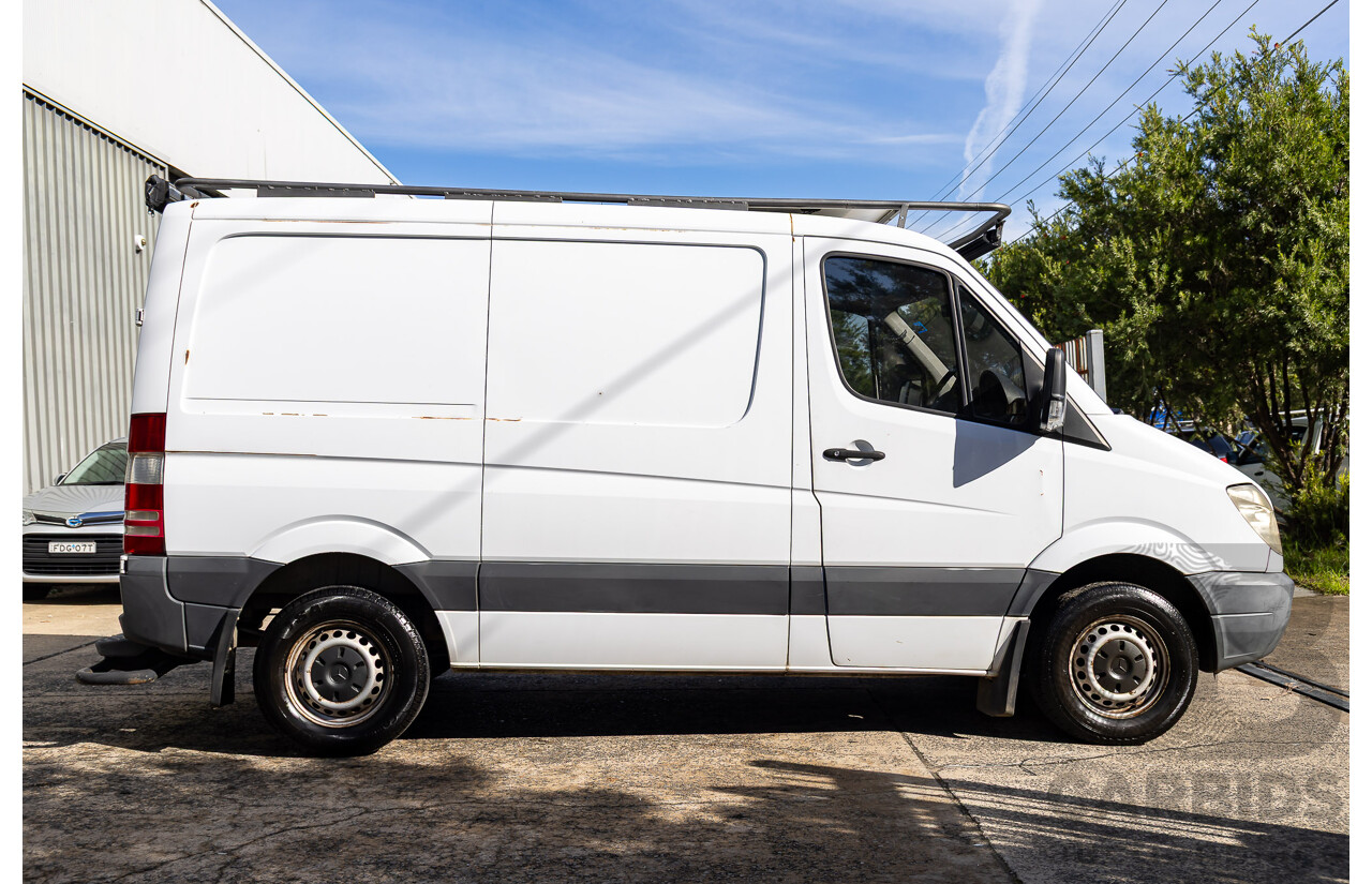 08/2007 Mercedes-Benz Sprinter 309CDI SWB (RWD) 906 3d Van White Turbo Diesel 2.1L