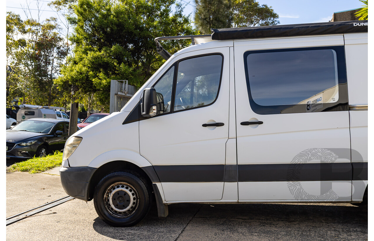 08/2007 Mercedes-Benz Sprinter 309CDI SWB (RWD) 906 3d Van White Turbo Diesel 2.1L