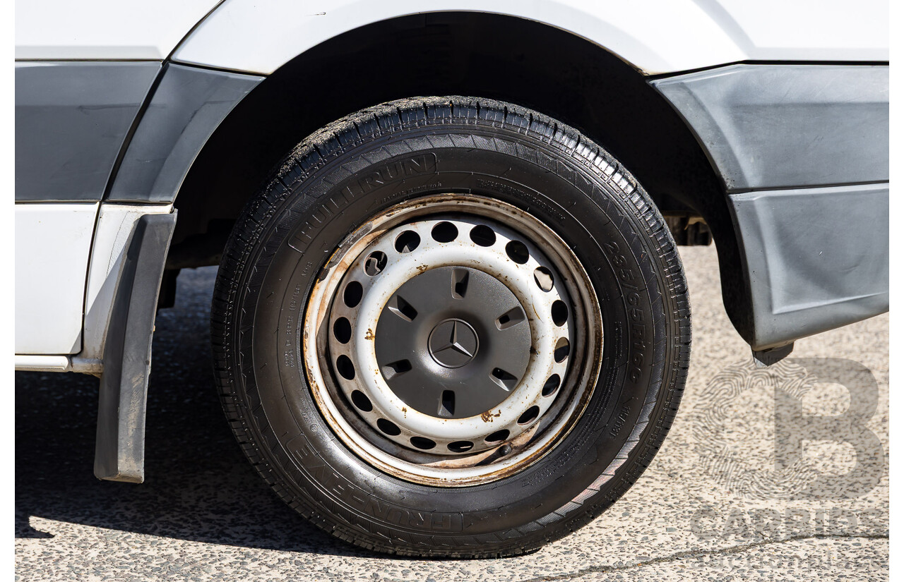 08/2007 Mercedes-Benz Sprinter 309CDI SWB (RWD) 906 3d Van White Turbo Diesel 2.1L