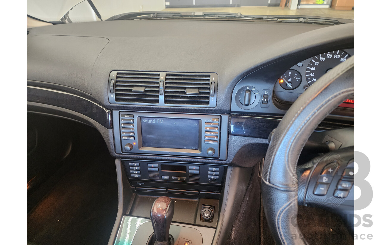 9/2002 Bmw 5 25i Executive E39 4d Sedan Silver 2.5L