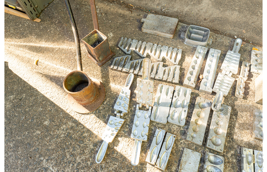 Job Lot Quantity of Fishing Sinker Moulds & Crucibles ETC