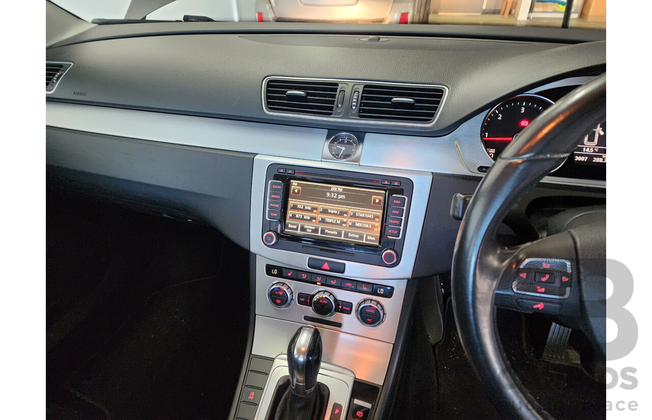 3/2013 Volkswagen Passat 130 TDI Highline 3C MY13.5 4d Wagon Black 2.0L