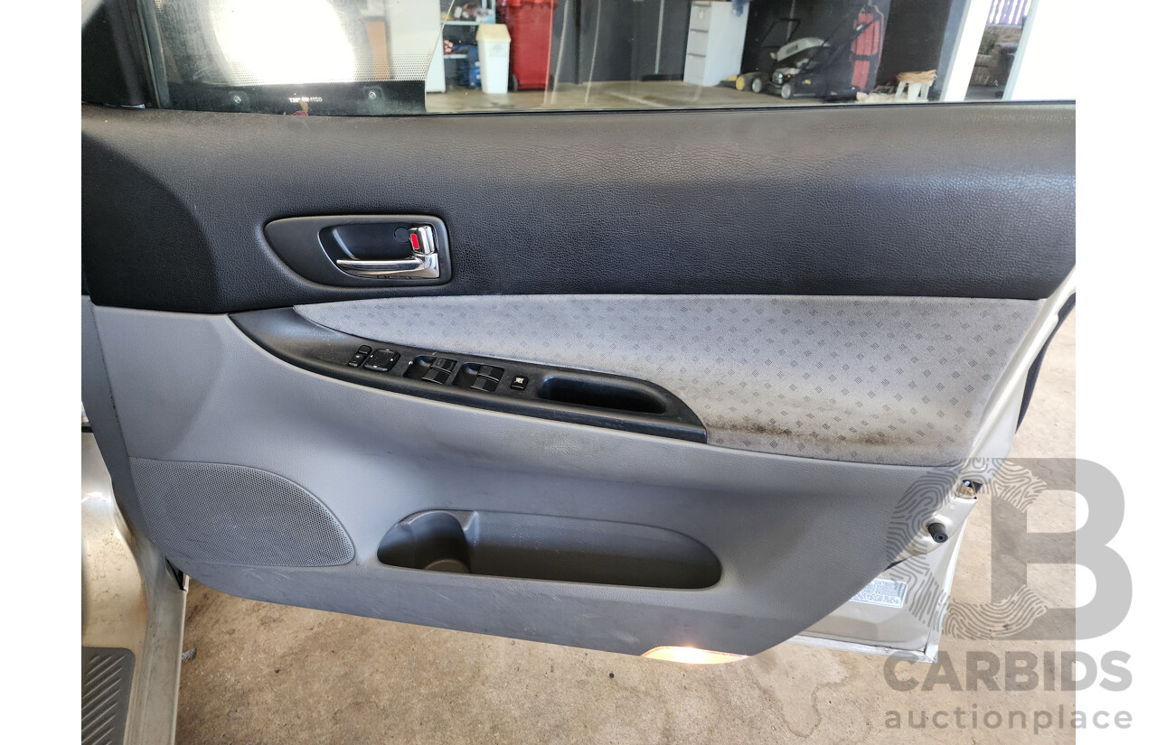 5/2004 Mazda Mazda6 Classic GG 4d Sedan Silver 2.3L