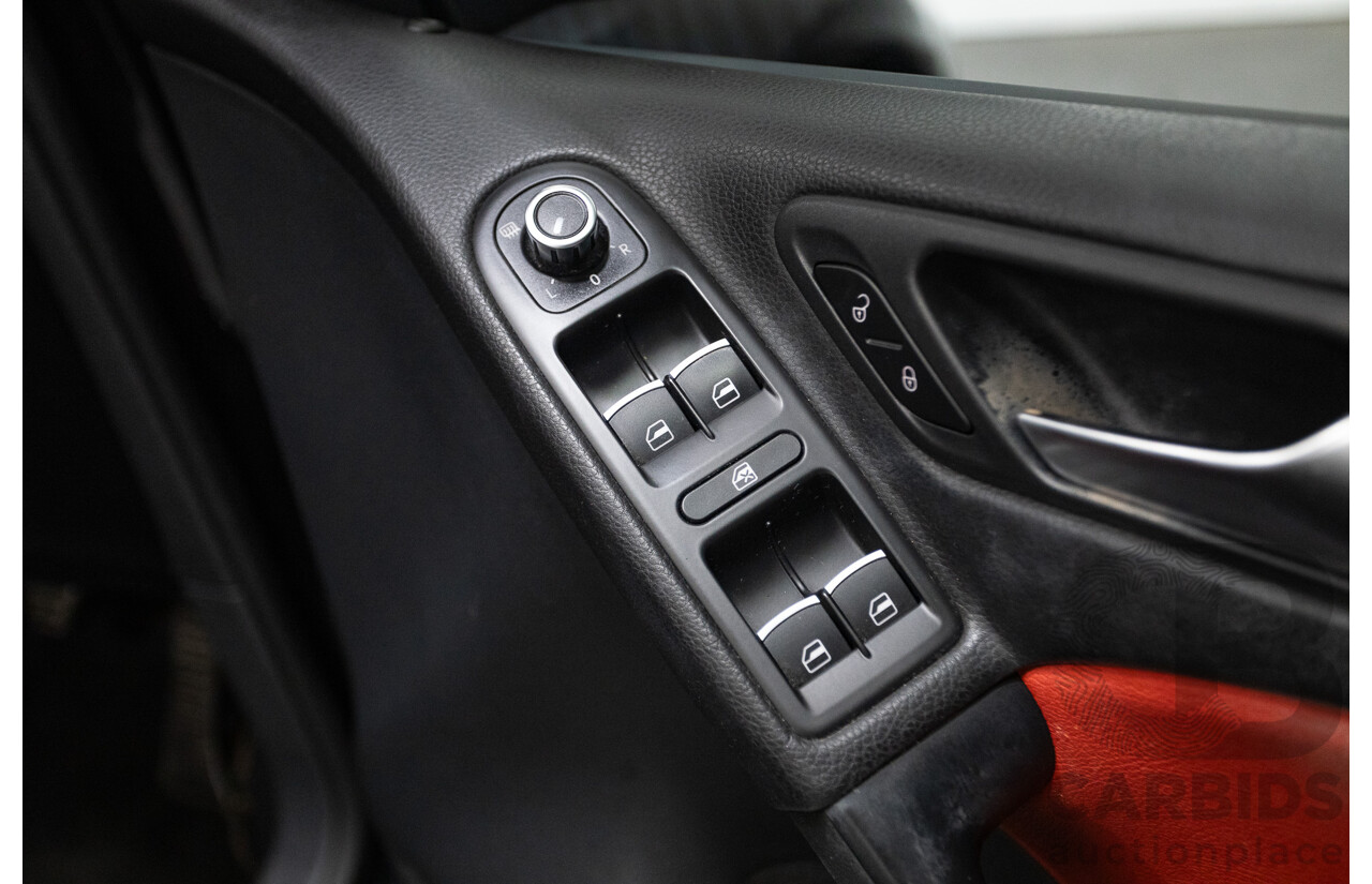 9/2012 Volkswagen Golf GTi 1K MY12 5d Hatchback Deep Black Pearl Turbo 2.0L