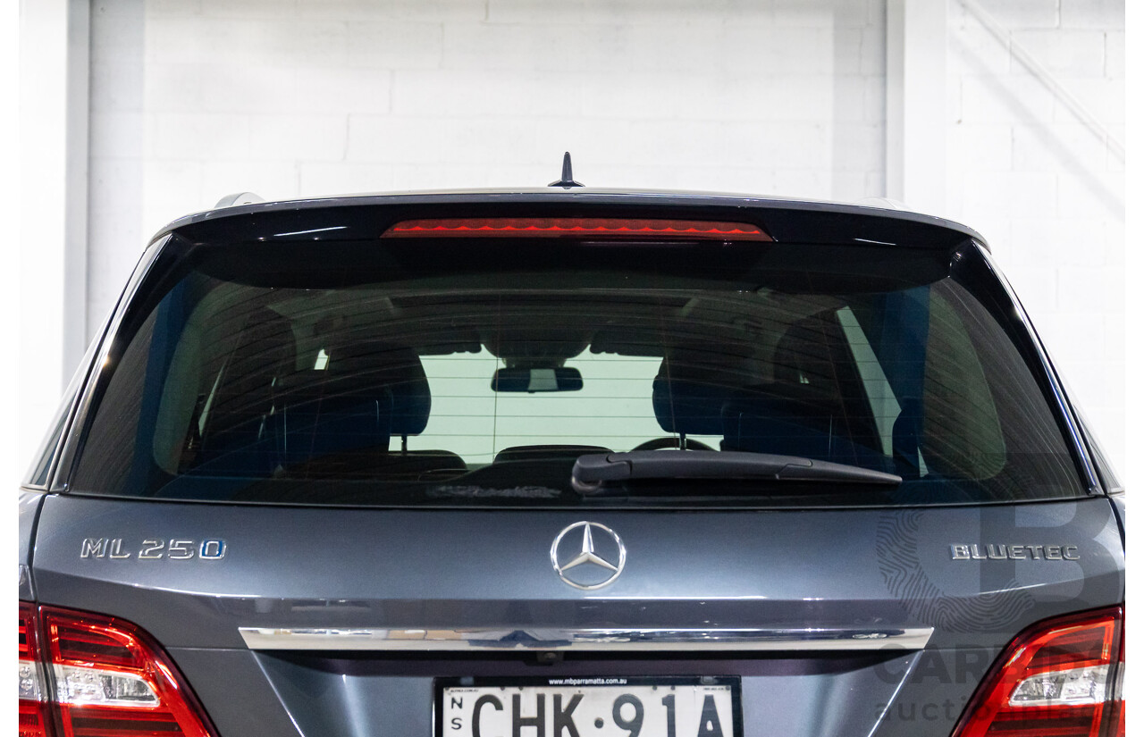 4/2012 Mercedes-Benz ML250 CDI Bluetec (4x4) 166 4d Wagon Tenorite Grey Metallic Turbo Diesel 2.1L