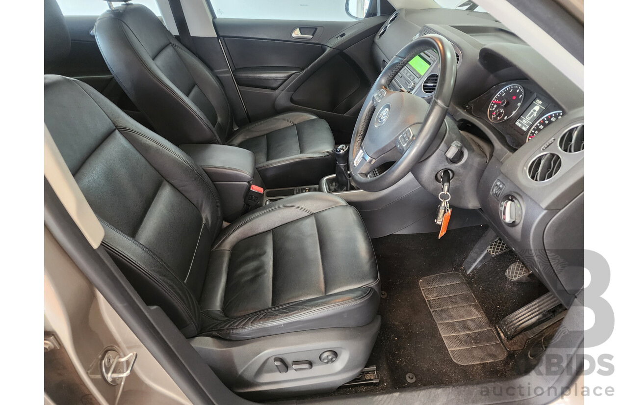 7/2012 Volkswagen Tiguan 132 TSI Pacific 5NC MY12 4d Wagon Beige 2.0L