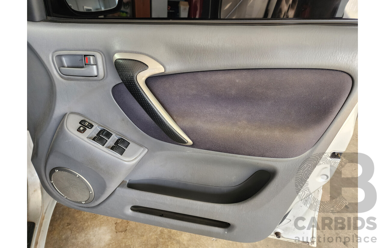 6/2003 Toyota Rav4 Cruiser (4x4) ACA21R 4d Wagon Silver 2.0L