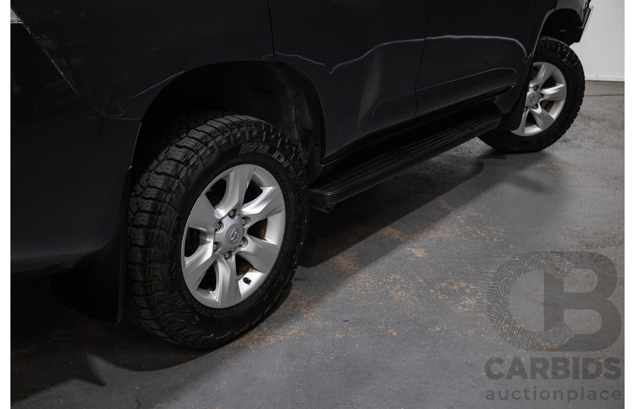 8/2013 Toyota Landcruiser Prado GXL (4x4) KDJ150R 4d Wagon Graphite Metallic Grey Turbo Diesel 3.0L - 7 Seater