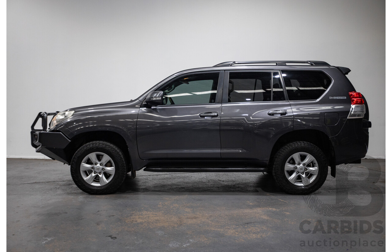 8/2013 Toyota Landcruiser Prado GXL (4x4) KDJ150R 4d Wagon Graphite Metallic Grey Turbo Diesel 3.0L - 7 Seater