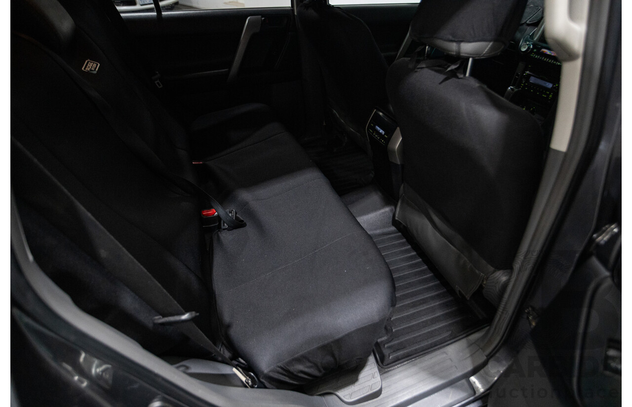 8/2013 Toyota Landcruiser Prado GXL (4x4) KDJ150R 4d Wagon Graphite Metallic Grey Turbo Diesel 3.0L - 7 Seater