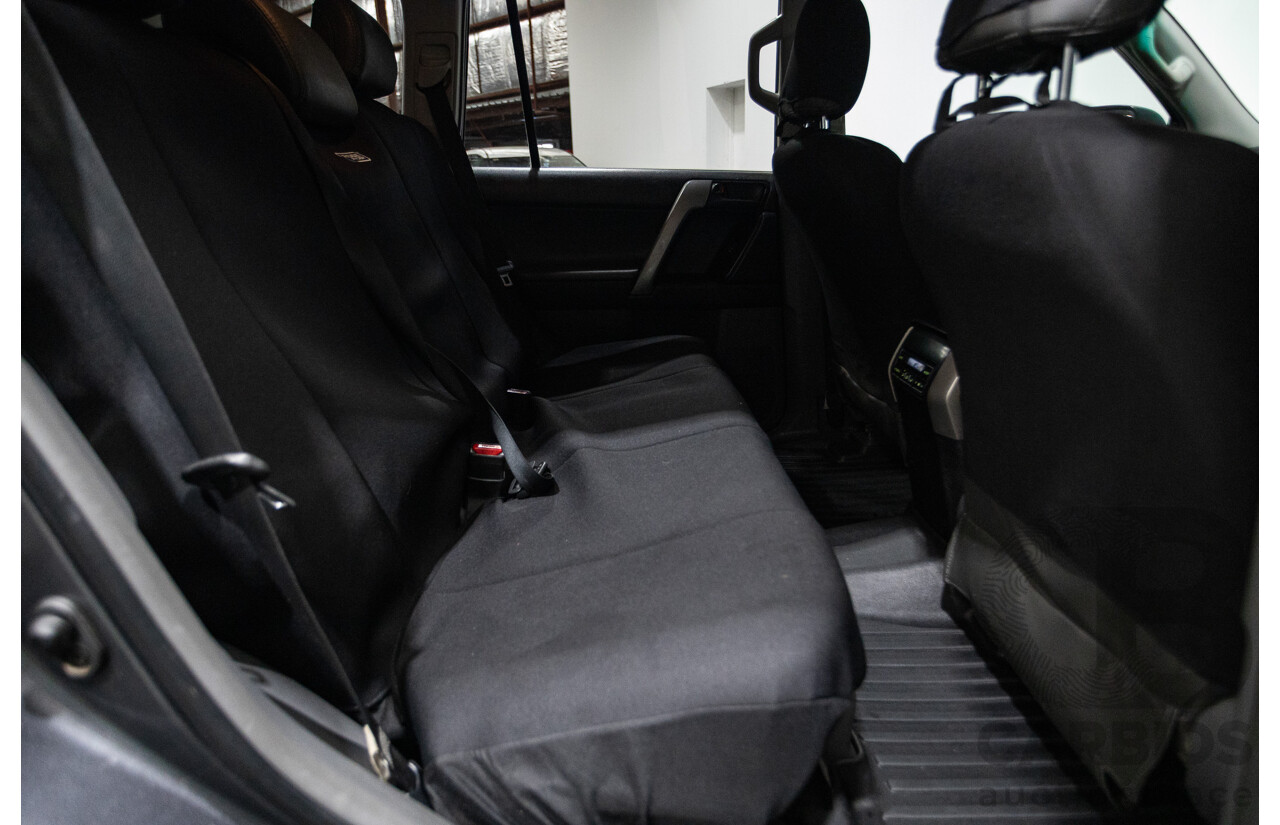 8/2013 Toyota Landcruiser Prado GXL (4x4) KDJ150R 4d Wagon Graphite Metallic Grey Turbo Diesel 3.0L - 7 Seater