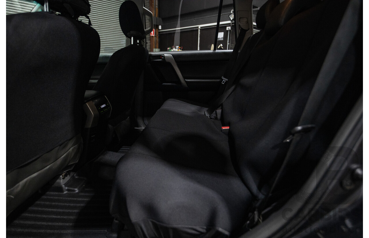 8/2013 Toyota Landcruiser Prado GXL (4x4) KDJ150R 4d Wagon Graphite Metallic Grey Turbo Diesel 3.0L - 7 Seater