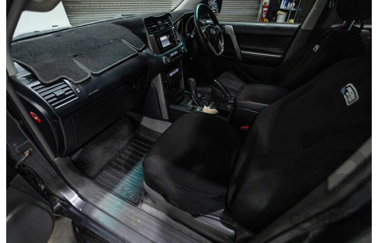 8/2013 Toyota Landcruiser Prado GXL (4x4) KDJ150R 4d Wagon Graphite Metallic Grey Turbo Diesel 3.0L - 7 Seater