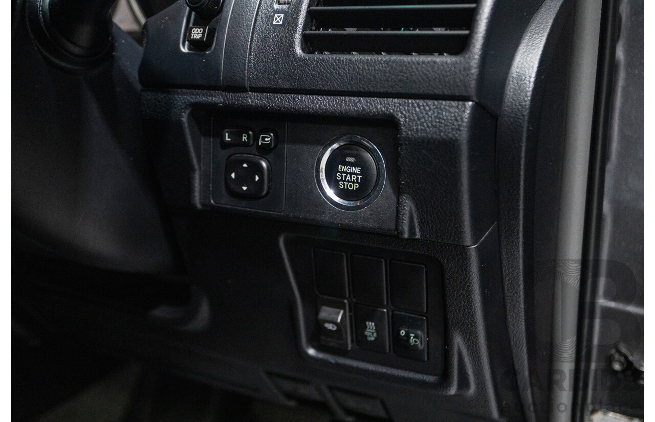 8/2013 Toyota Landcruiser Prado GXL (4x4) KDJ150R 4d Wagon Graphite Metallic Grey Turbo Diesel 3.0L - 7 Seater