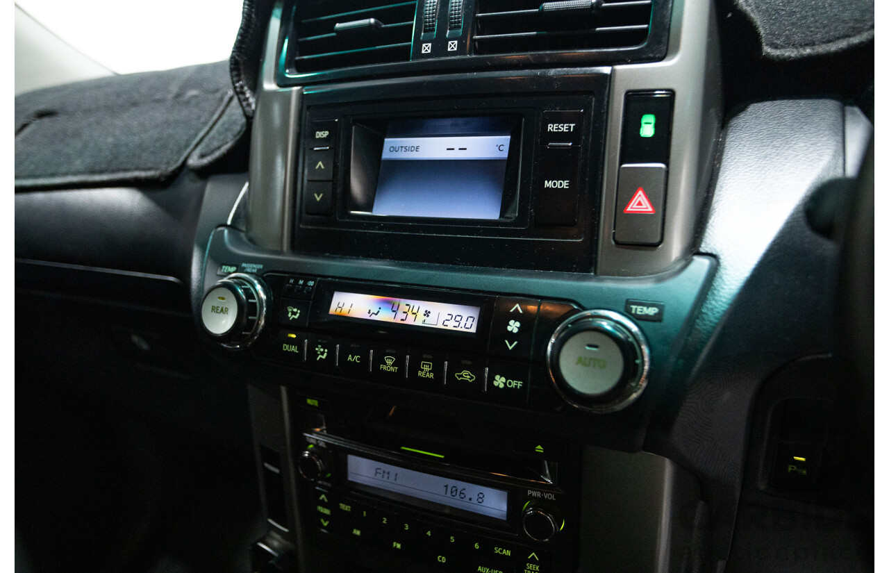 8/2013 Toyota Landcruiser Prado GXL (4x4) KDJ150R 4d Wagon Graphite Metallic Grey Turbo Diesel 3.0L - 7 Seater