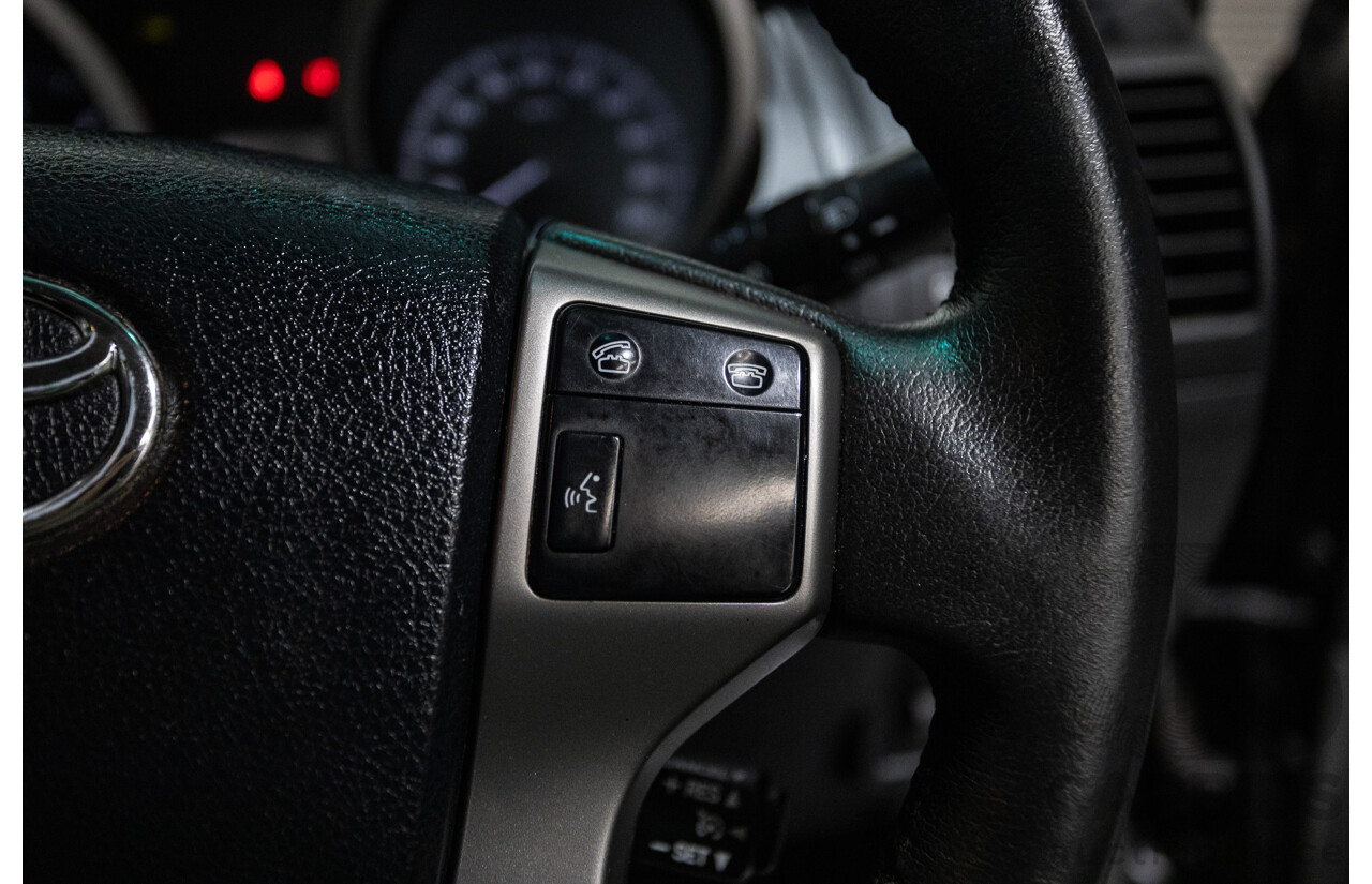 8/2013 Toyota Landcruiser Prado GXL (4x4) KDJ150R 4d Wagon Graphite Metallic Grey Turbo Diesel 3.0L - 7 Seater