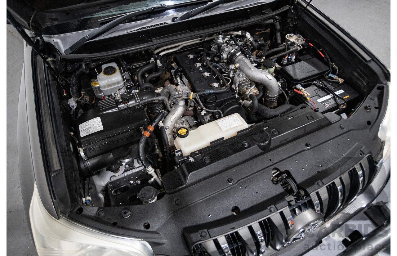 8/2013 Toyota Landcruiser Prado GXL (4x4) KDJ150R 4d Wagon Graphite Metallic Grey Turbo Diesel 3.0L - 7 Seater