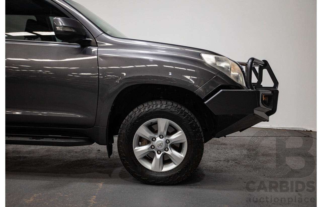 8/2013 Toyota Landcruiser Prado GXL (4x4) KDJ150R 4d Wagon Graphite Metallic Grey Turbo Diesel 3.0L - 7 Seater