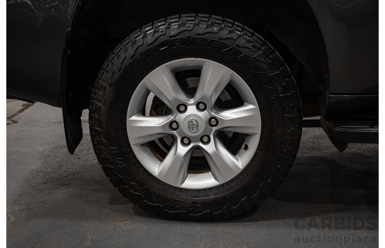 8/2013 Toyota Landcruiser Prado GXL (4x4) KDJ150R 4d Wagon Graphite Metallic Grey Turbo Diesel 3.0L - 7 Seater