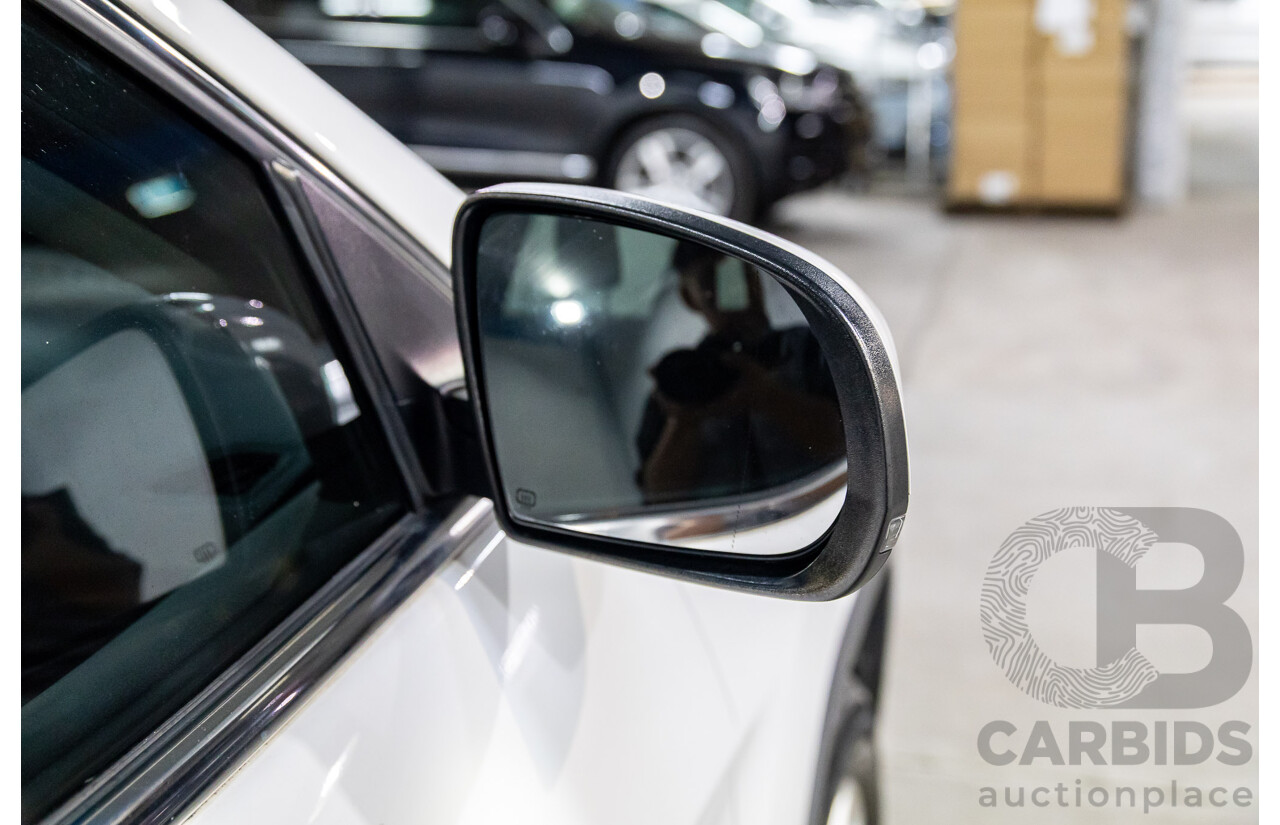 7/2014 Jeep Cherokee Longitude (4x4) KL 4d Wagon Bright White V6 3.2L