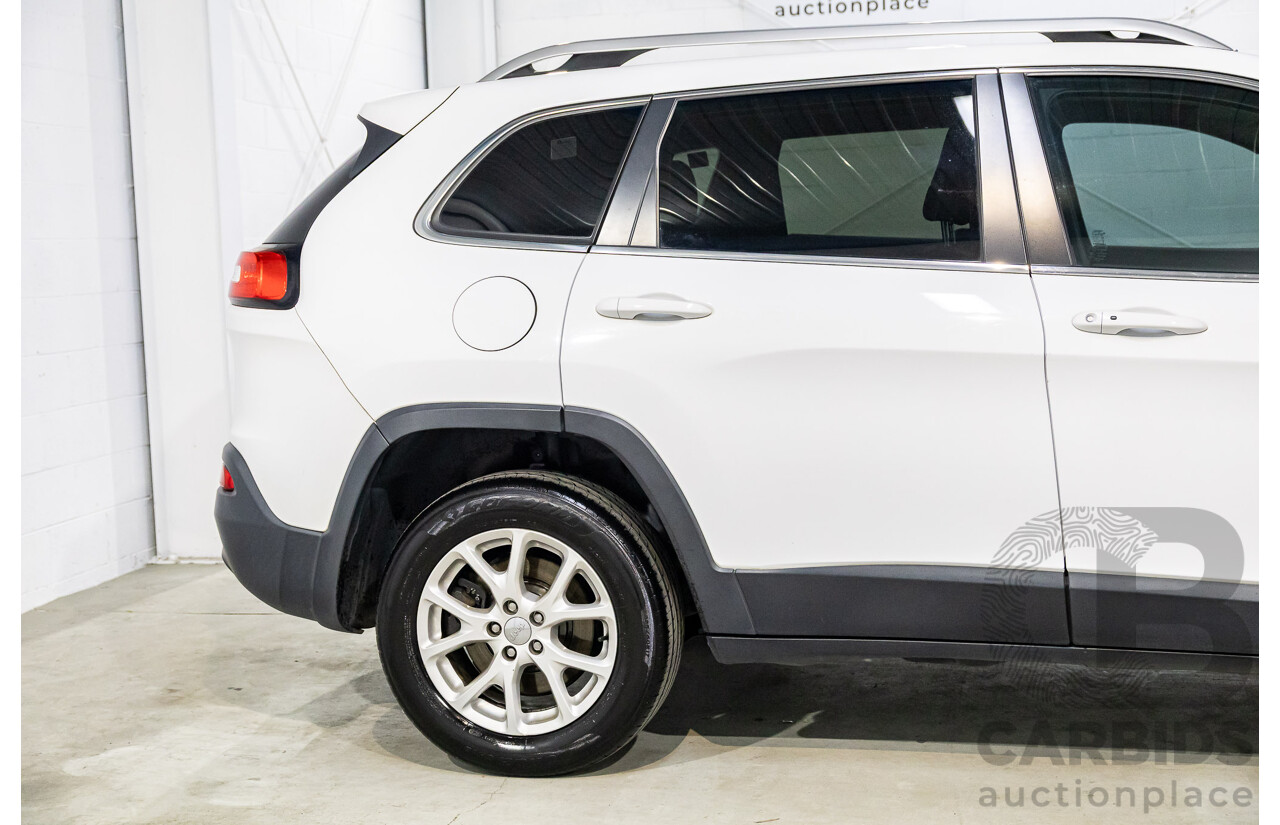 7/2014 Jeep Cherokee Longitude (4x4) KL 4d Wagon Bright White V6 3.2L