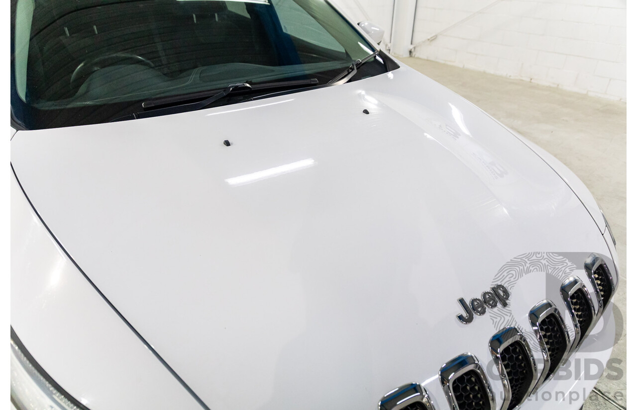 7/2014 Jeep Cherokee Longitude (4x4) KL 4d Wagon Bright White V6 3.2L