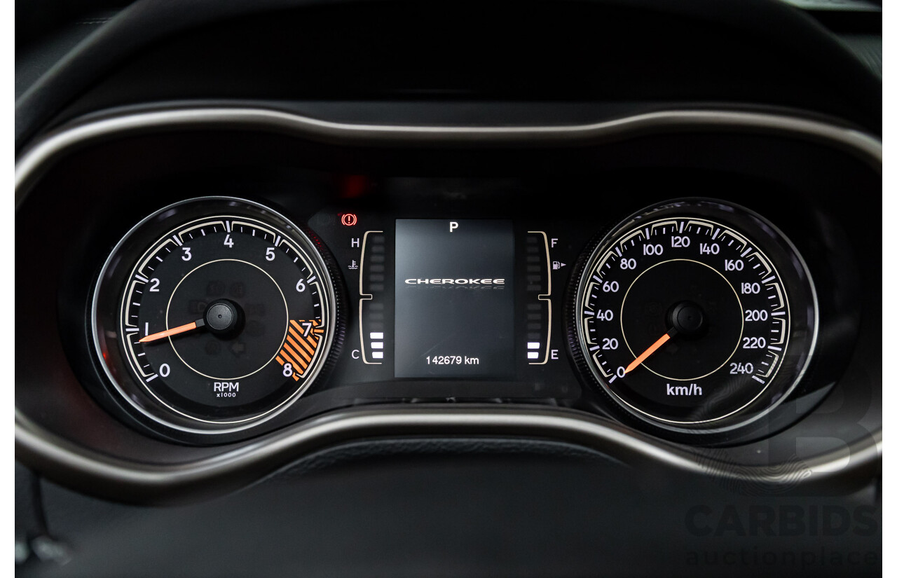 7/2014 Jeep Cherokee Longitude (4x4) KL 4d Wagon Bright White V6 3.2L