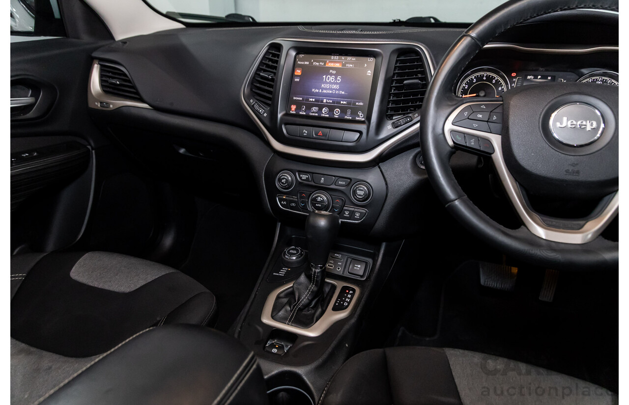 7/2014 Jeep Cherokee Longitude (4x4) KL 4d Wagon Bright White V6 3.2L