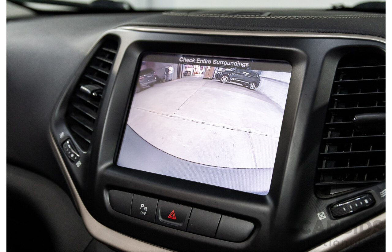 7/2014 Jeep Cherokee Longitude (4x4) KL 4d Wagon Bright White V6 3.2L