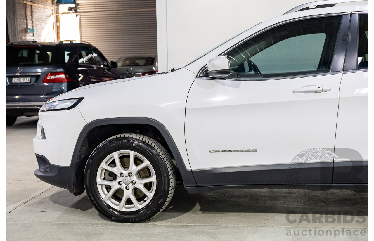 7/2014 Jeep Cherokee Longitude (4x4) KL 4d Wagon Bright White V6 3.2L
