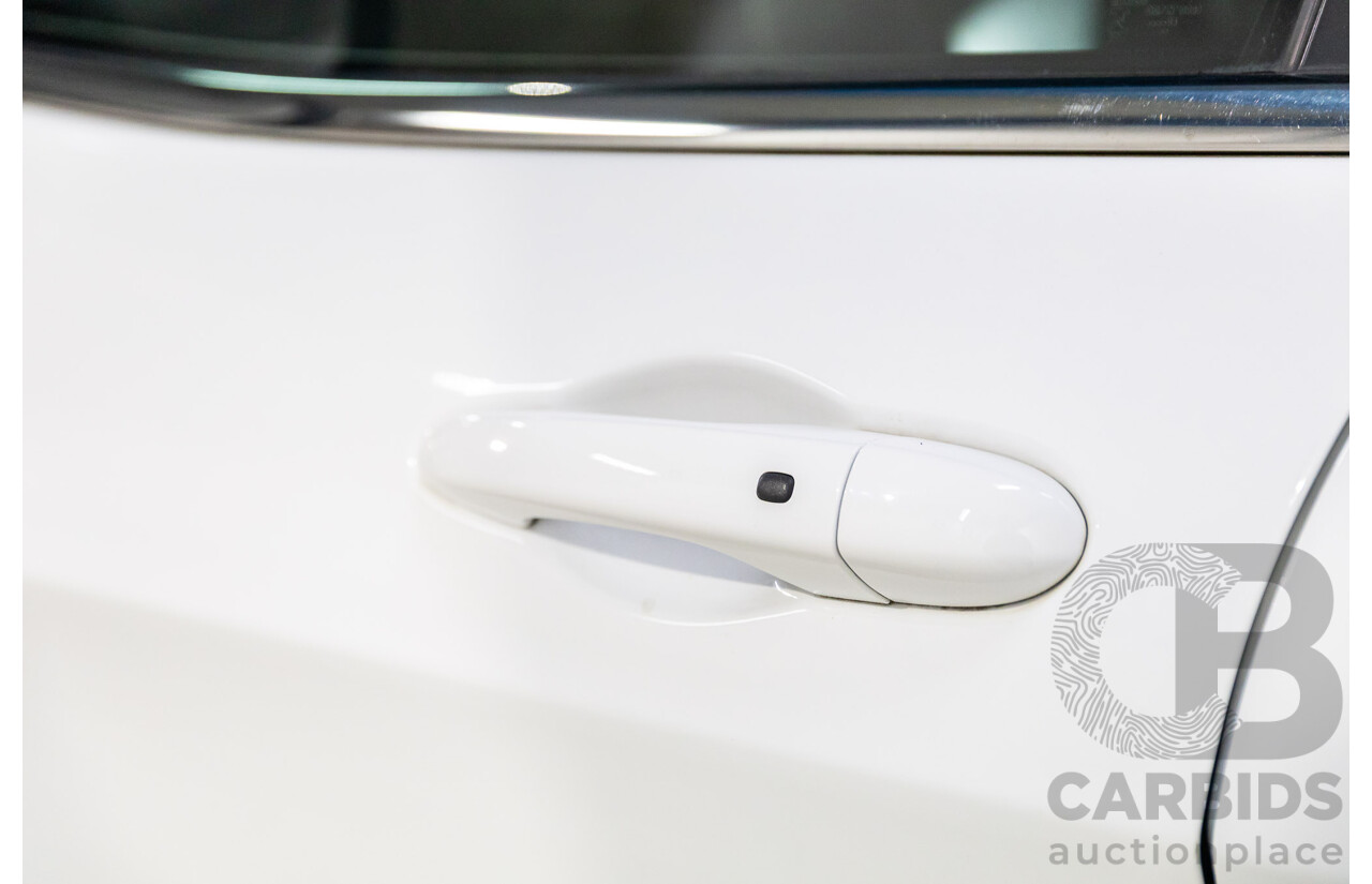 7/2014 Jeep Cherokee Longitude (4x4) KL 4d Wagon Bright White V6 3.2L