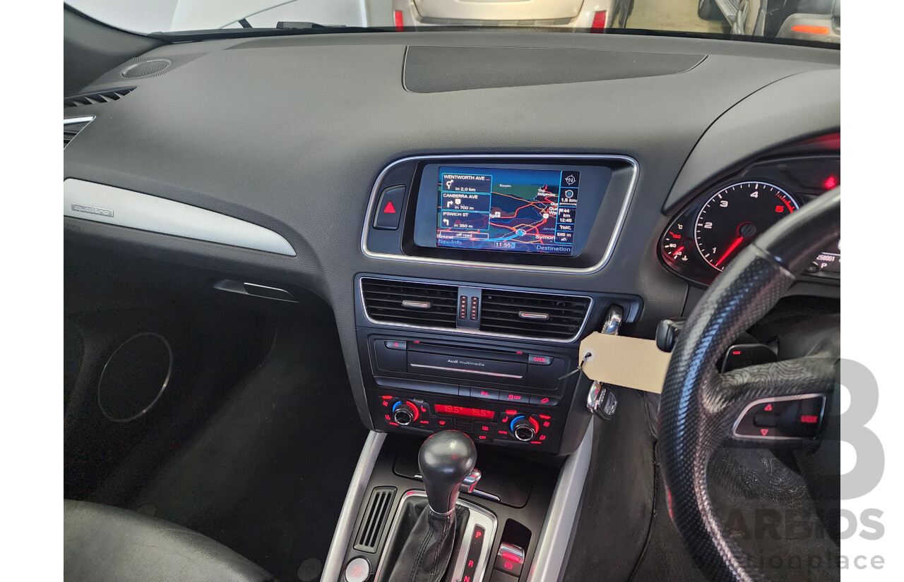 7/2012 Audi Q5 3.0 TDI Quattro 8R MY12 4d Wagon White 3.0L