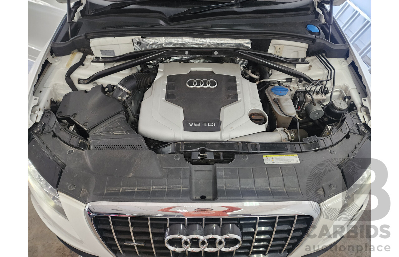 7/2012 Audi Q5 3.0 TDI Quattro 8R MY12 4d Wagon White 3.0L
