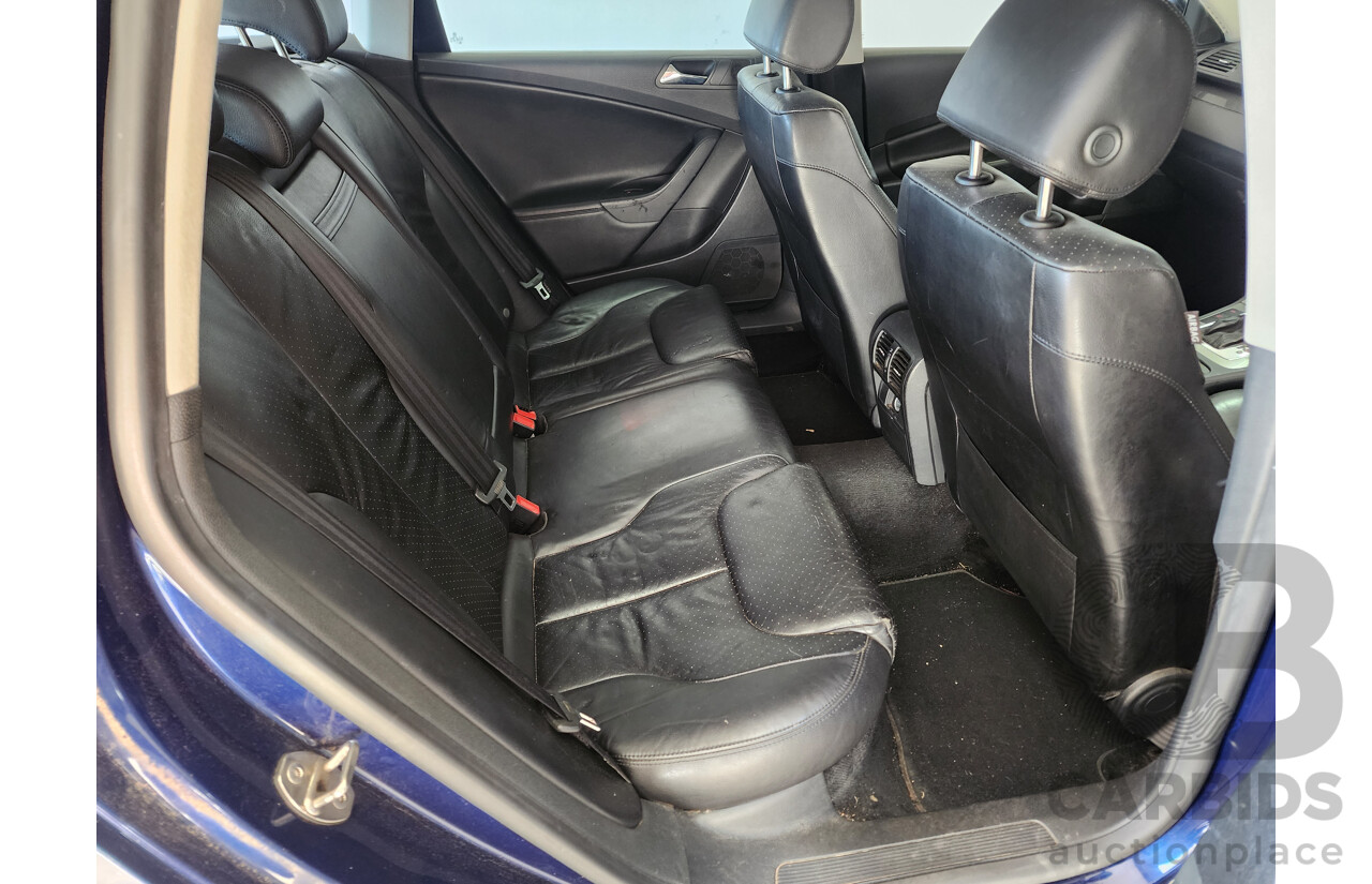 4/2006 Volkswagen Passat 3.2 V6 FSI 3C 4d Wagon Blue 3.2L