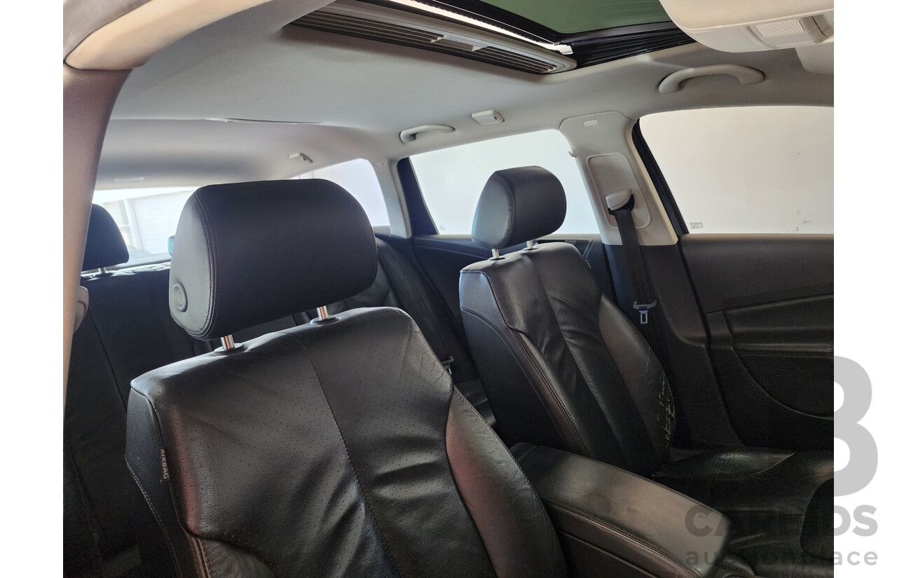 4/2006 Volkswagen Passat 3.2 V6 FSI 3C 4d Wagon Blue 3.2L