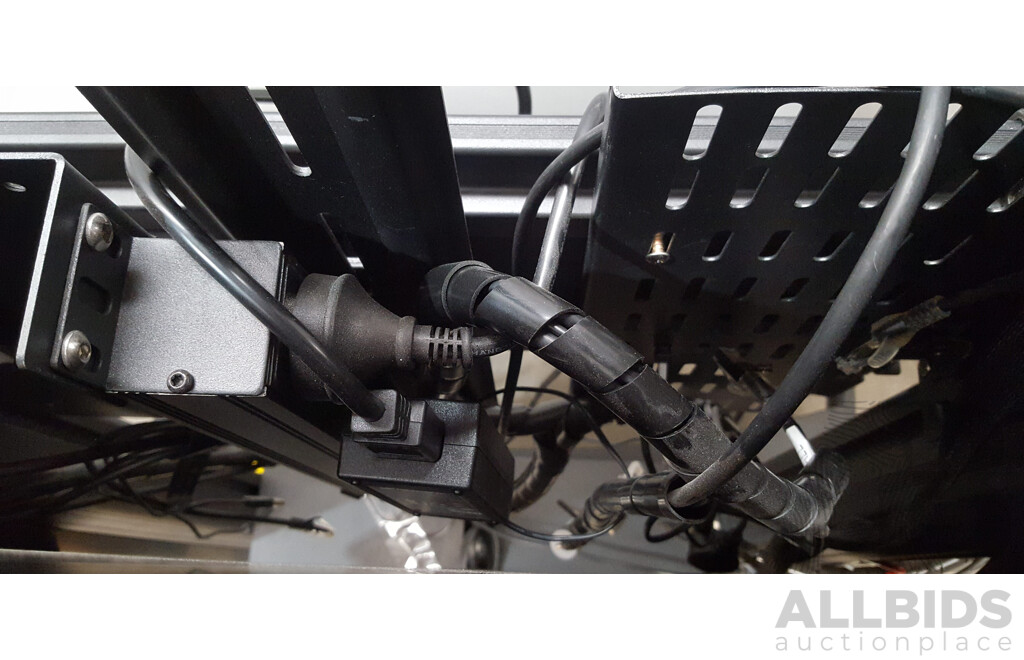 North Bayou TW100 Motorized Mobile Stand