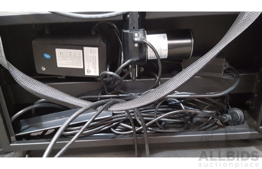 North Bayou TW100 Motorized Mobile Stand