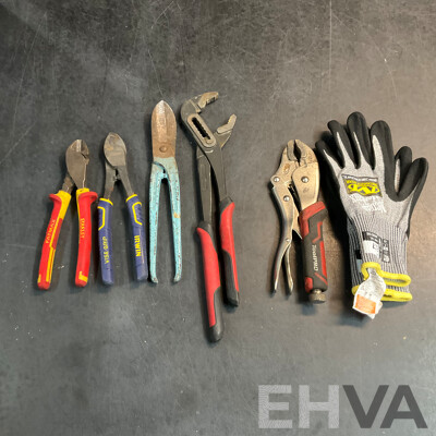 FISKARS Bolt Cutter & TROJAN Stubby Set & Assorted Hand Tools