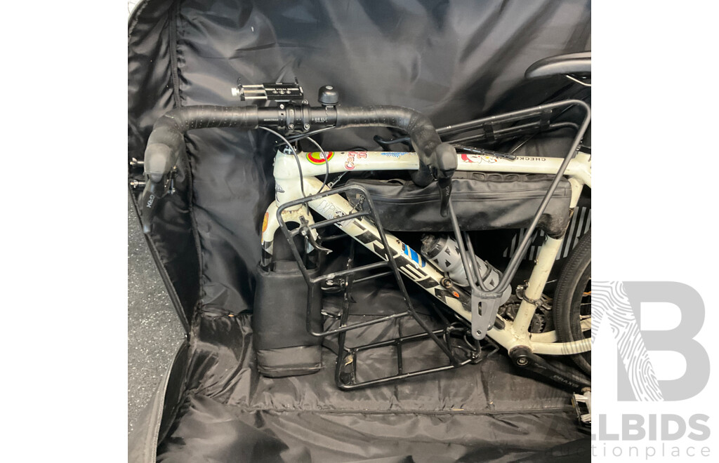 TREK Road Bike with Traveling Bag