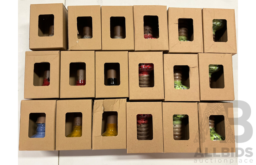 Shisha Hookah  with Accessories Including Ceramic Bowl (x30), Brushes (x14), Disposable Mouoth Tips, Silencer, Foil Pokers