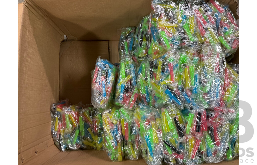 Shisha Hookah  with Accessories Including Ceramic Bowl (x30), Brushes (x14), Disposable Mouoth Tips, Silencer, Foil Pokers