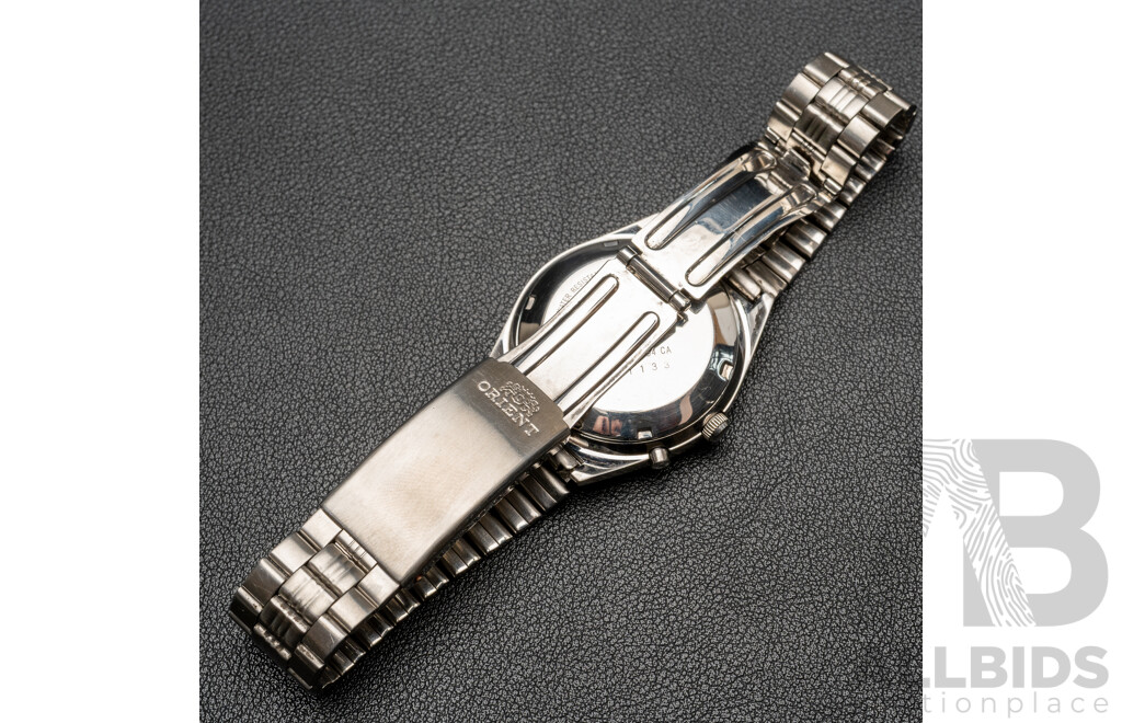 Orient 3 Star Crytal 21 Jewels Automatic Watch, 469WB1-84 CA, Black Dial, Vintage Circa 1980's