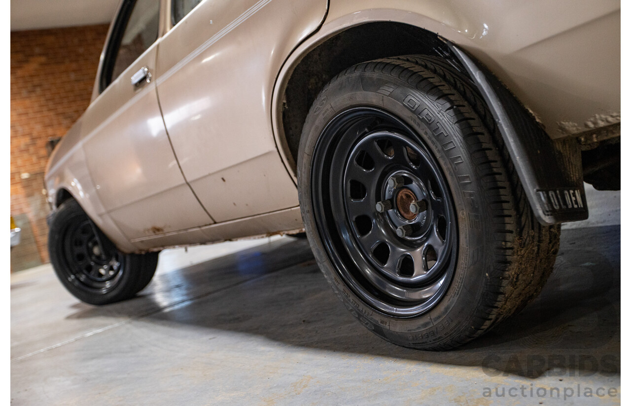 8/1982 Holden TF Gemini 4d Sedan Oyster Metallic 1.6L