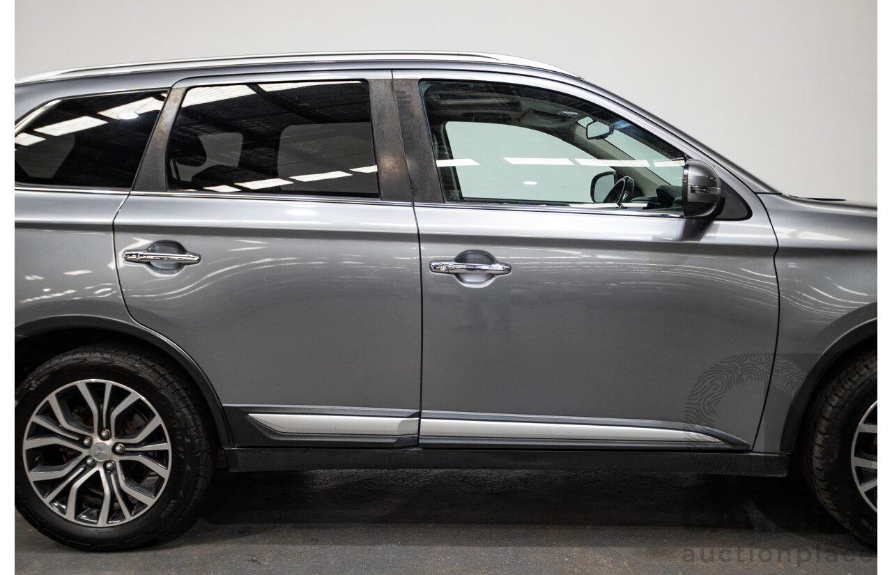 08/2017 Mitsubishi Outlander EXCEED (AWD) ZK MY18 4D Wagon Titanium Grey Turbo Diesel 2.3L - 7 seats