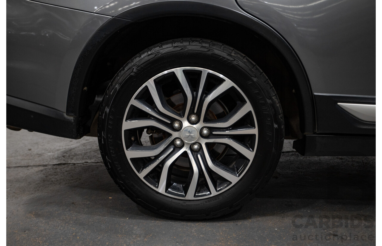 08/2017 Mitsubishi Outlander EXCEED (AWD) ZK MY18 4D Wagon Titanium Grey Turbo Diesel 2.3L - 7 seats