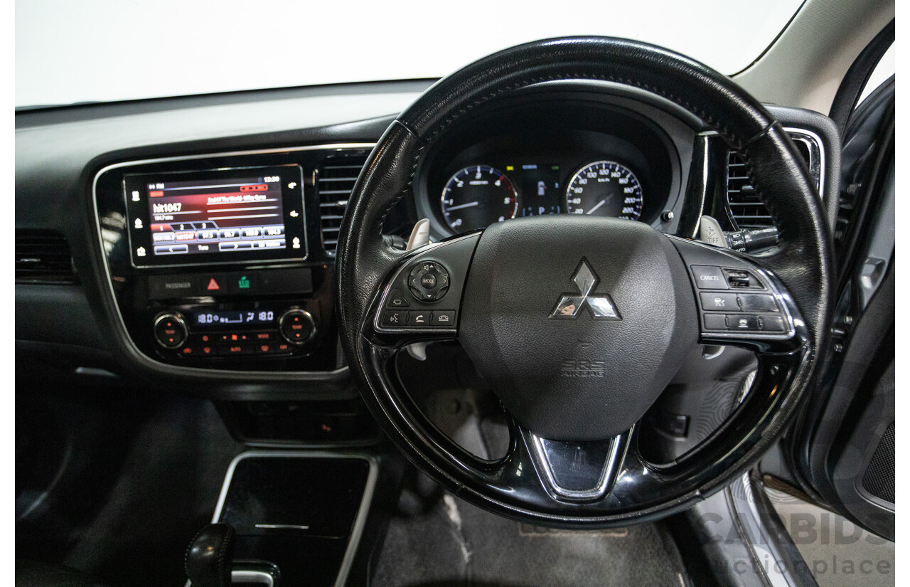 08/2017 Mitsubishi Outlander EXCEED (AWD) ZK MY18 4D Wagon Titanium Grey Turbo Diesel 2.3L - 7 seats