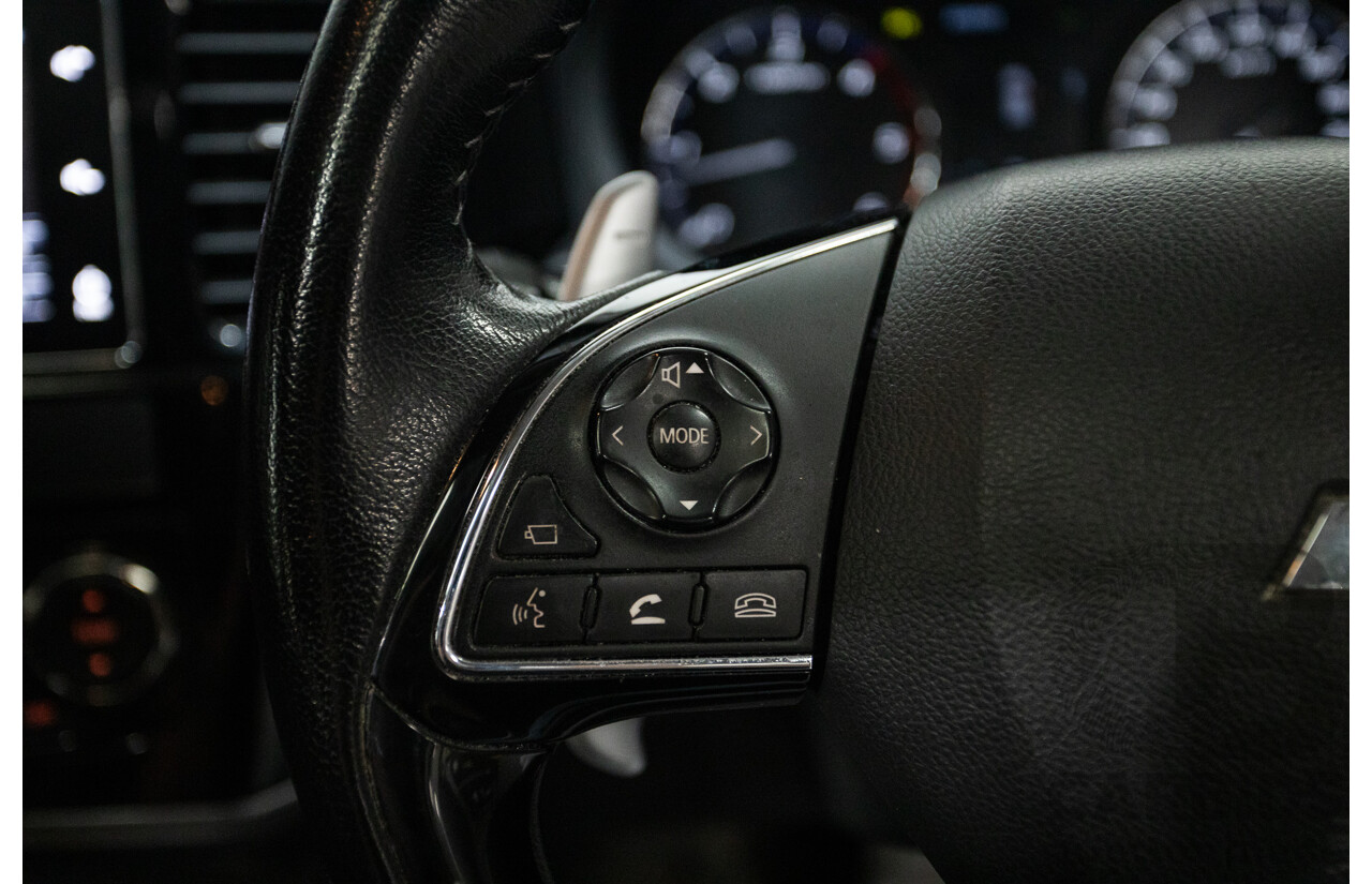 08/2017 Mitsubishi Outlander EXCEED (AWD) ZK MY18 4D Wagon Titanium Grey Turbo Diesel 2.3L - 7 seats